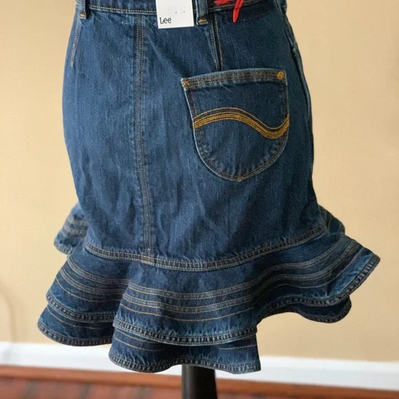 Lee X Self-Portrait Tiered Ruffle Mini Denim Skirt - Picture 3 of 11